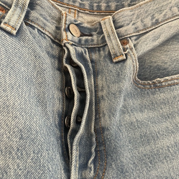 Womens Blue Levi’s  Distressed Jeans 501 - Picture 3 of 9